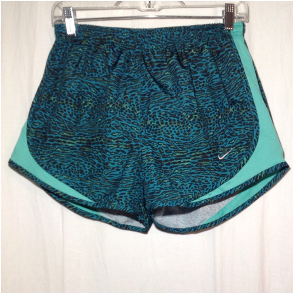 Women's Size M Nike Dri-Fit Athletic Shorts